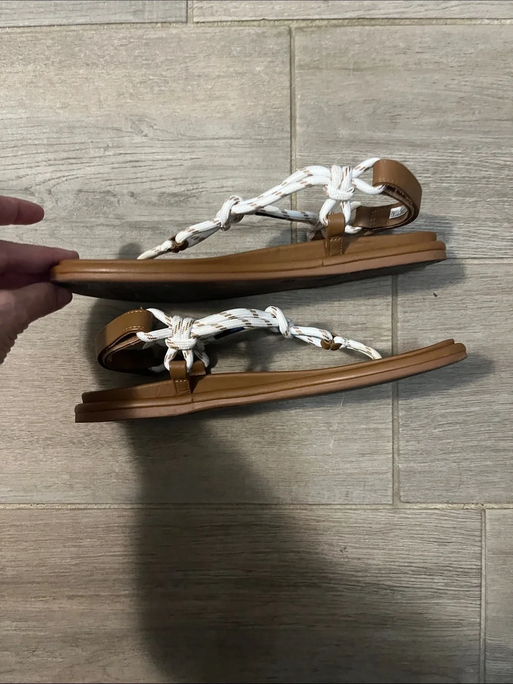 Sperry Island  T Bar Knot Sandals with Tan Footbed